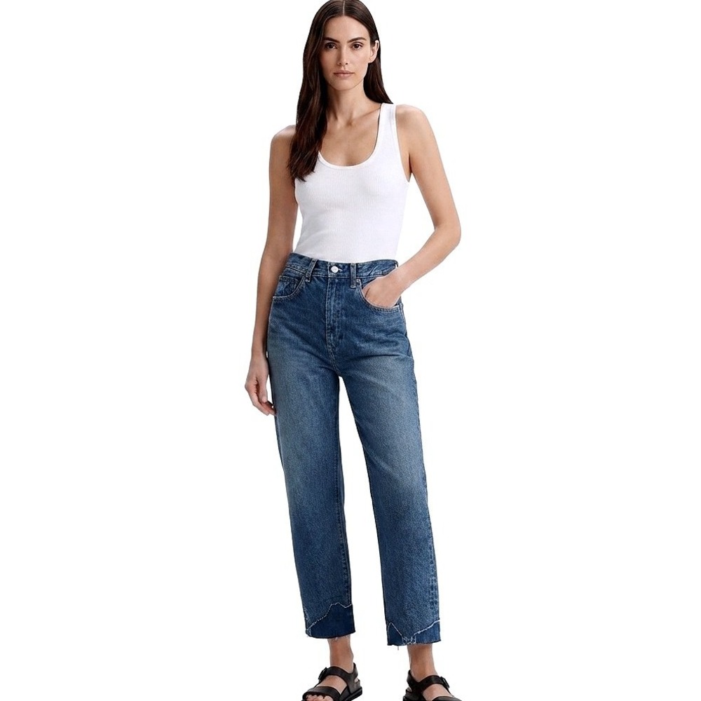 NWT Levi's® Blue Tab™ Made In Japan Barrel Women's Jeans  Size 28  Wader Wash